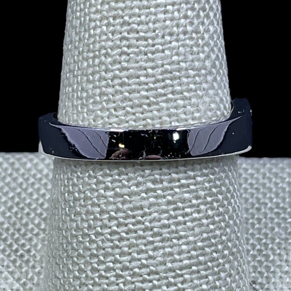 Lia Sophia Mother Of Pearl Ring Silver Tone Crystal Accent Modern Minimalist Chi - Picture 5 of 9